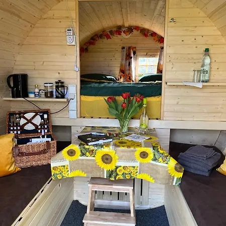 Sonnenblumenfass Campsite *